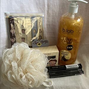 Betty Boop b.lab Active Gold 24K Shower and Relax Bundle